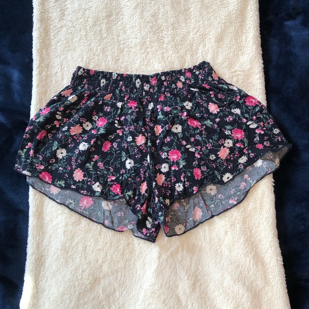 Floral Patterned Hollister Shorts